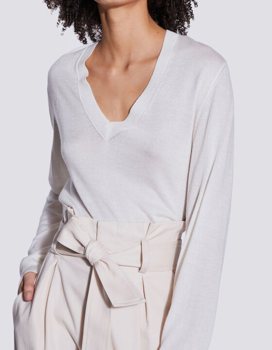 DRIVE RELAXED V NECK SWEATER
